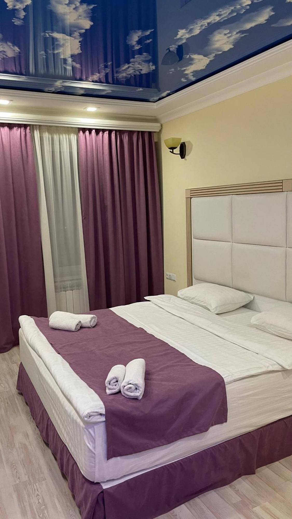 Goris Hotel Extérieur photo