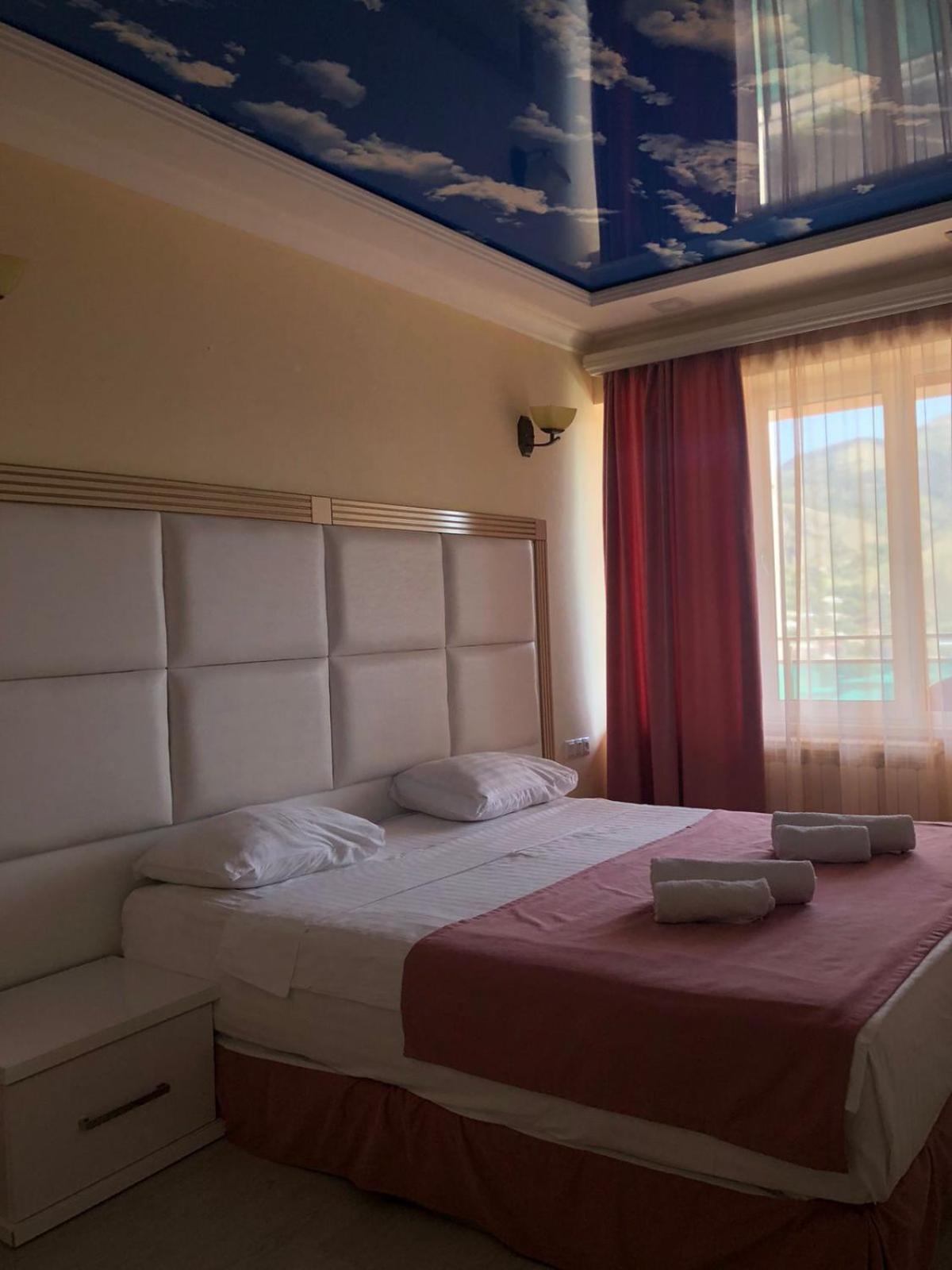 Goris Hotel Extérieur photo
