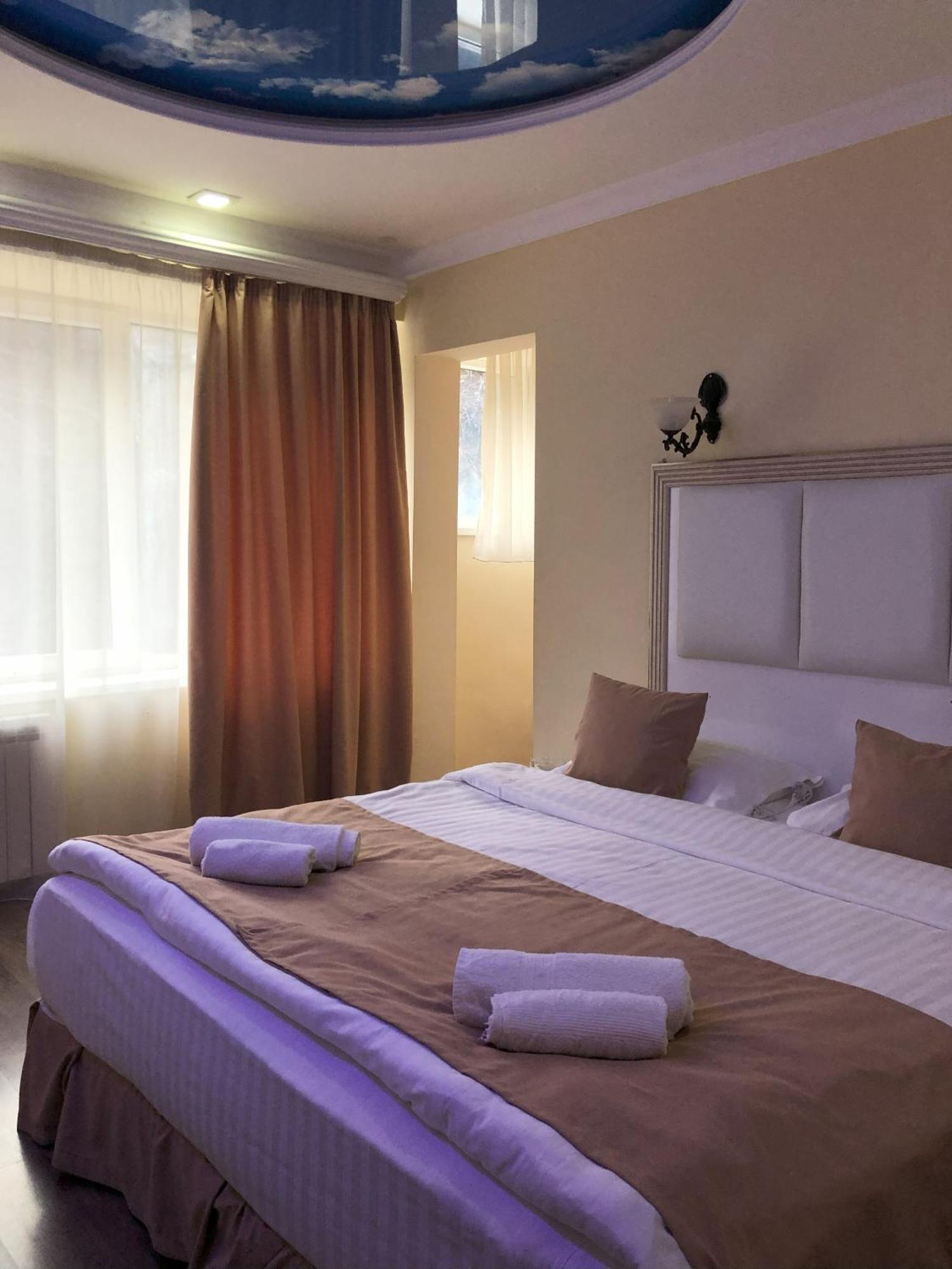 Goris Hotel Extérieur photo