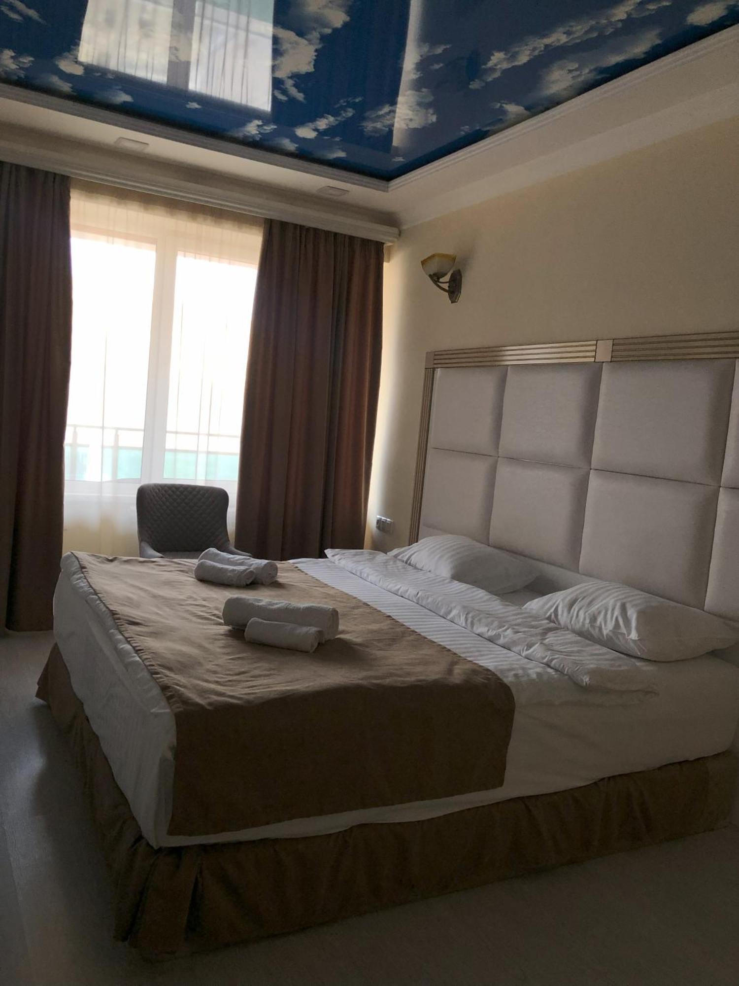 Goris Hotel Extérieur photo